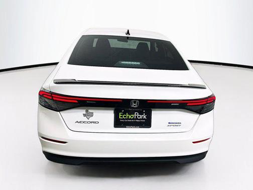 2023 Honda Accord Hybrid Base