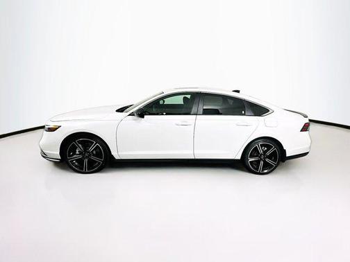 2023 Honda Accord Hybrid Base