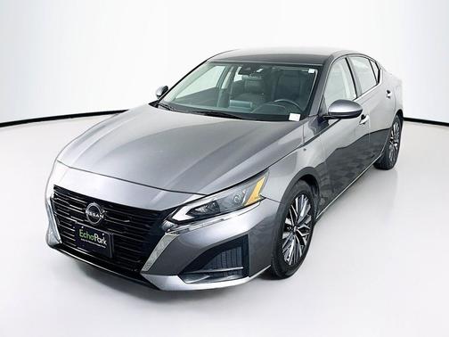 Gun Metallic 2023 Nissan Altima 2.5 SV