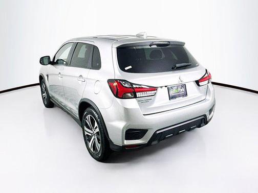 2024 Mitsubishi Outlander Sport SE