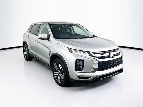 2024 Mitsubishi Outlander Sport SE