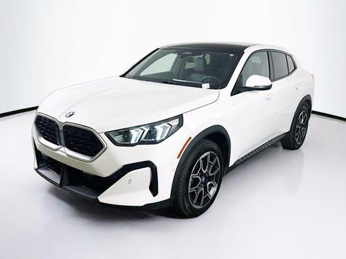 2025 BMW X2 xDrive28i