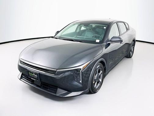 Interstellar Gray 2025 Kia K4 LXS