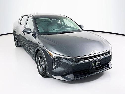 Interstellar Gray 2025 Kia K4 LXS