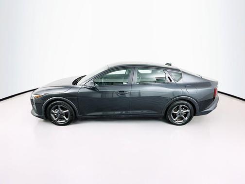 Interstellar Gray 2025 Kia K4 LXS