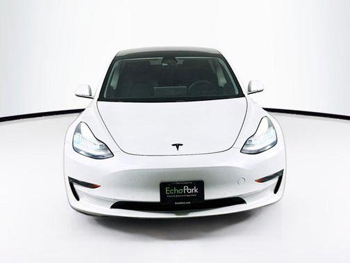 2020 Tesla Model 3 Standard Range