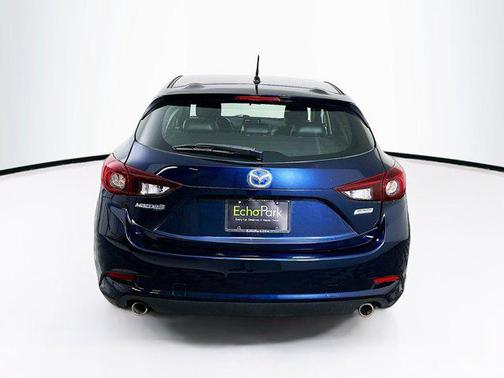 2018 Mazda Mazda3 Touring
