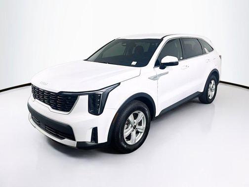 2024 Kia Sorento LX