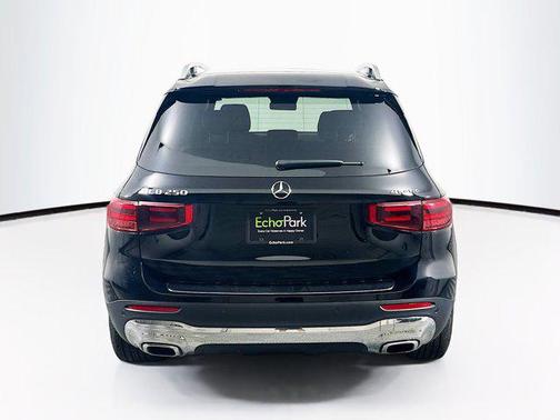 2024 Mercedes-Benz GLB 250 4MATIC