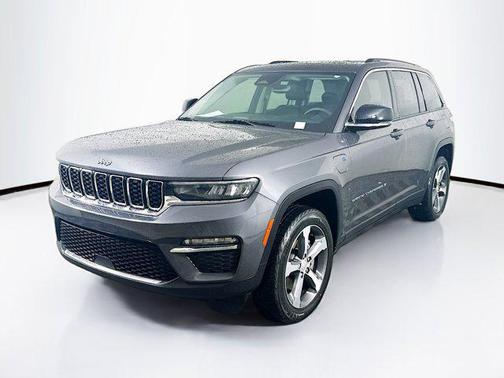2022 Jeep Grand Cherokee 4xe Base