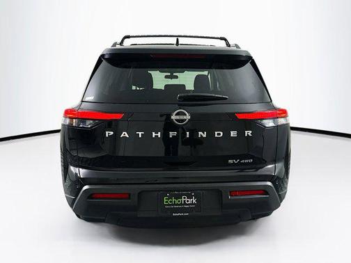 2024 Nissan Pathfinder SV 4WD