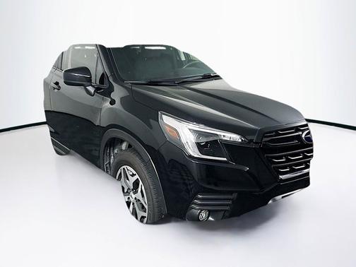 Crystal Black Silica 2024 Subaru Forester Premium