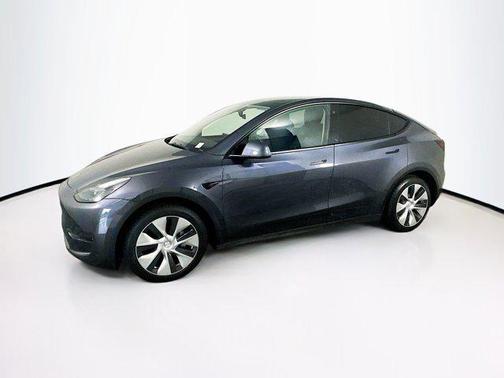 2022 Tesla Model Y Long Range Dual Motor All-Wheel Drive