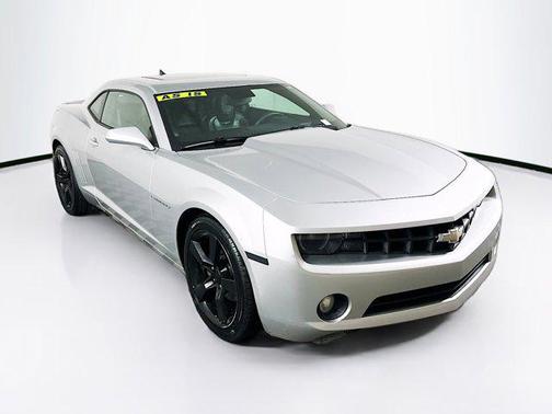 Silver Ice Metallic 2011 Chevrolet Camaro 2LT