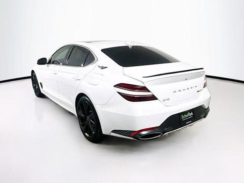 2022 Genesis G70 3.3T AWD
