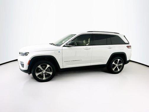 2022 Jeep Grand Cherokee 4xe Base