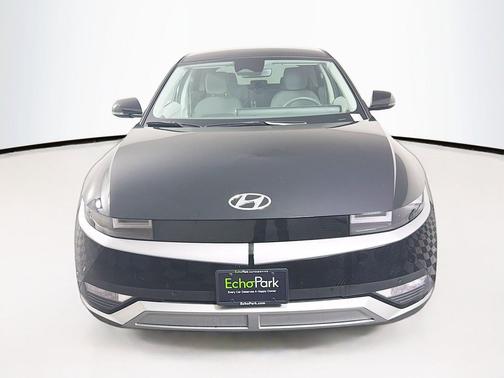 Abyss Black 2024 Hyundai IONIQ 5 SEL
