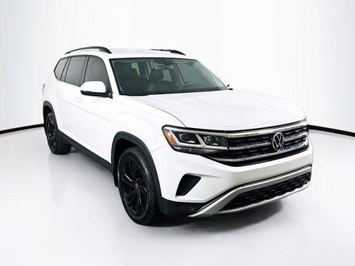 2022 Volkswagen Atlas 2.0T SE w/Technology