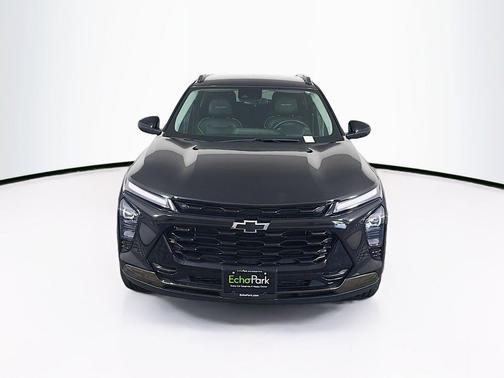 Mosaic Black Metallic 2025 Chevrolet Trax FWD ACTIV