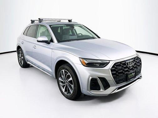 2022 Audi Q5 45 S line Premium Plus