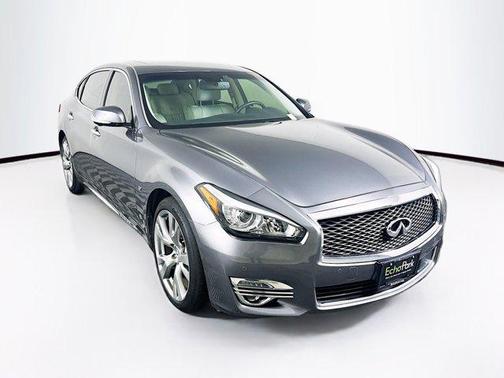 2015 INFINITI Q70L 3.7