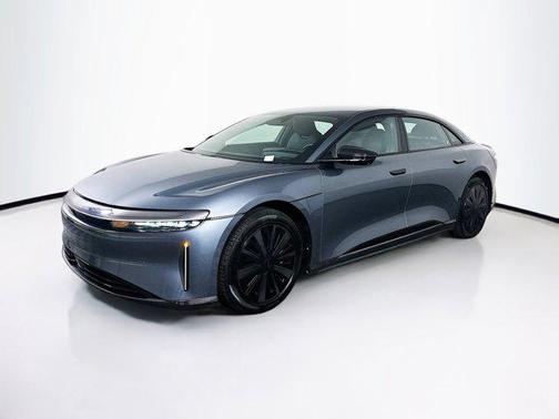Quantum Grey Metallic 2024 Lucid Air Pure
