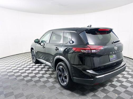 Super Black 2025 Nissan Rogue SV