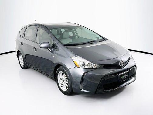 2016 Toyota Prius v Four