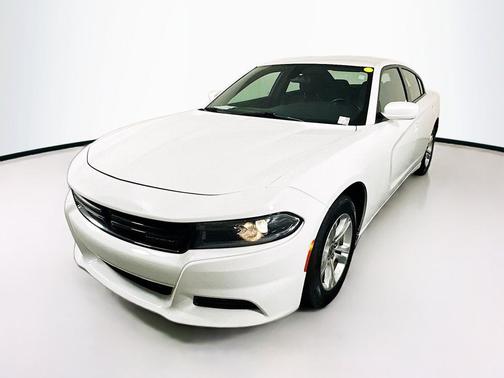 White Knuckle Clearcoat 2022 Dodge Charger SXT
