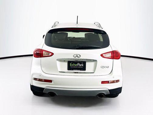 2017 INFINITI QX50 Base