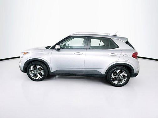 Shimmering Silver 2025 Hyundai VENUE SEL