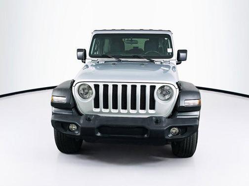 Silver Zynith Clearcoat 2022 Jeep Wrangler Unlimited Sport