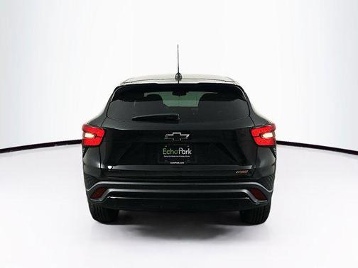 Mosaic Black Metallic 2024 Chevrolet Trax FWD 1RS