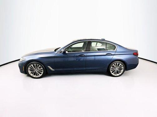 2023 BMW 530 i