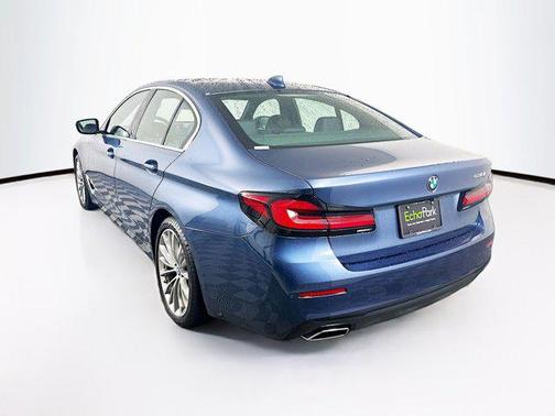 2023 BMW 530 i