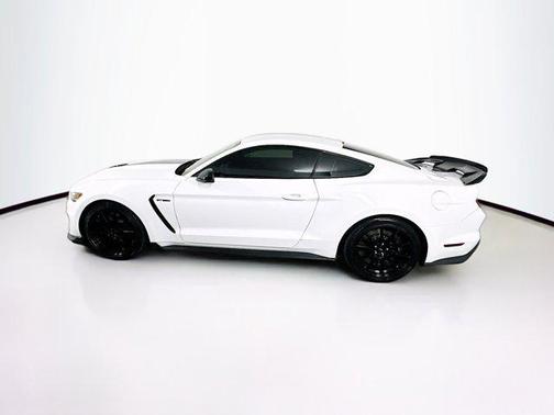 2019 Ford Shelby GT350 Base