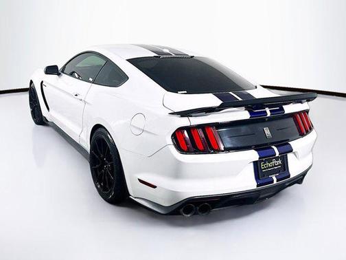 2019 Ford Shelby GT350 Base