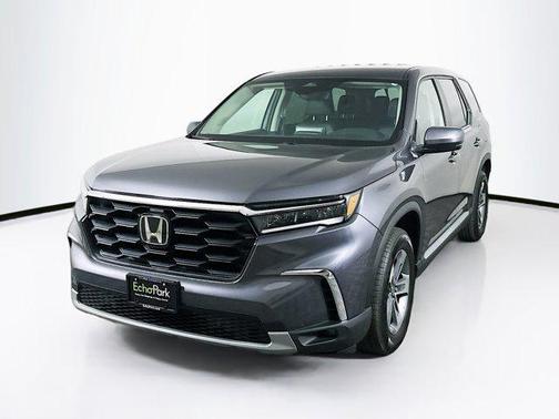 Modern Steel Metallic 2025 Honda Pilot EX-L