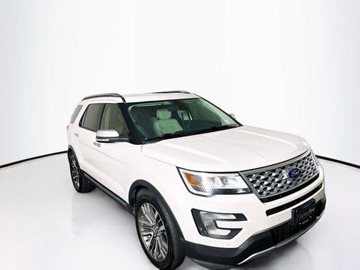 2017 Ford Explorer Platinum