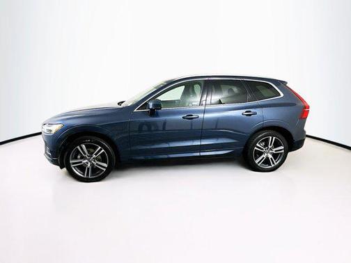 2020 Volvo XC60 T5 Momentum