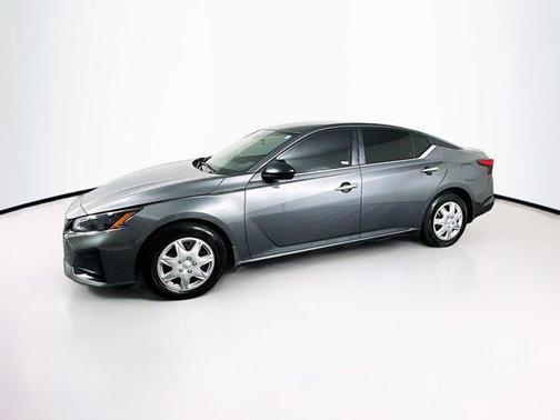 2024 Nissan Altima S FWD