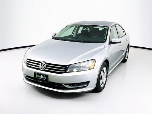 2014 Volkswagen Passat 2.5L S