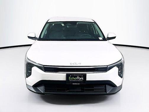 Snow White Pearl 2025 Kia K4 LXS