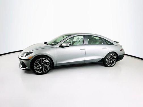 2024 Hyundai IONIQ 6 SEL