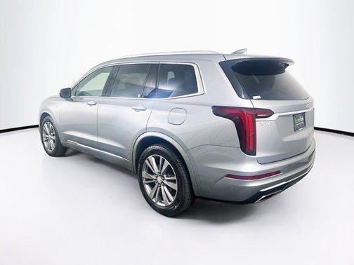 2025 Cadillac XT6 Premium Luxury FWD