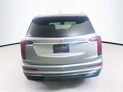 2025 Cadillac XT6 Premium Luxury FWD