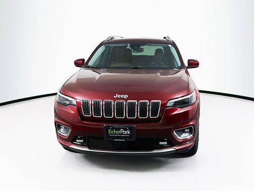 Velvet Red Pearlcoat 2019 Jeep Cherokee Overland