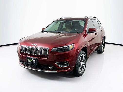 Velvet Red Pearlcoat 2019 Jeep Cherokee Overland