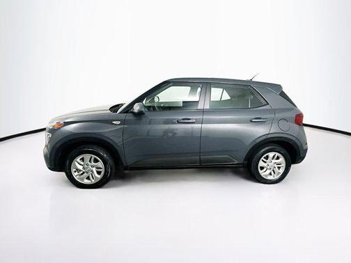 2024 Hyundai VENUE SE