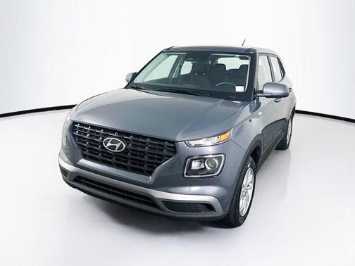 2024 Hyundai VENUE SE